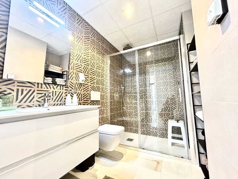 Foto 9fc267e0-65cf-446b-aff2-14a2d574ff95. Apartament amb aparcament a Playa Flamenca Orihuela