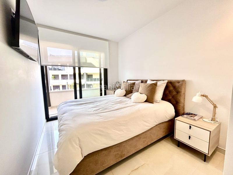 Foto af23d1b9-9221-471a-a8fe-f4f6f14ded5f. Apartament amb aparcament a Playa Flamenca Orihuela