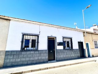 Reihenhaus in San Miguel de Salinas