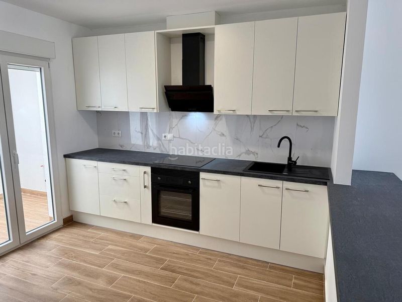 Foto a6758dd9-c558-4aa9-b49c-56d9824f9e3c. Casa a Benijófar