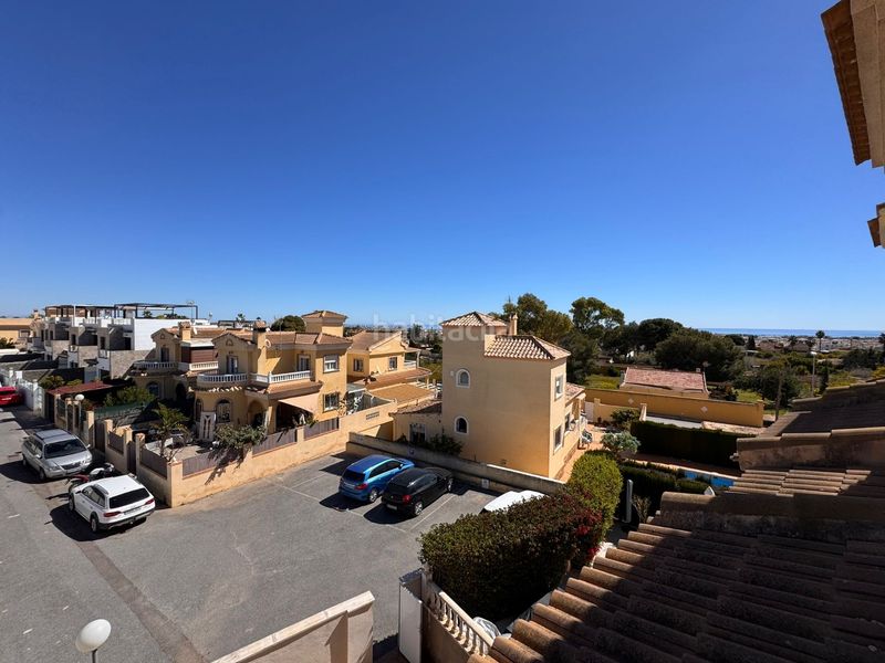 Foto 1b9016ad-c2b1-41c5-b86e-e59d1fd50a75. Casa adossada a Lomas de Cabo Roig - Los Dolses Orihuela