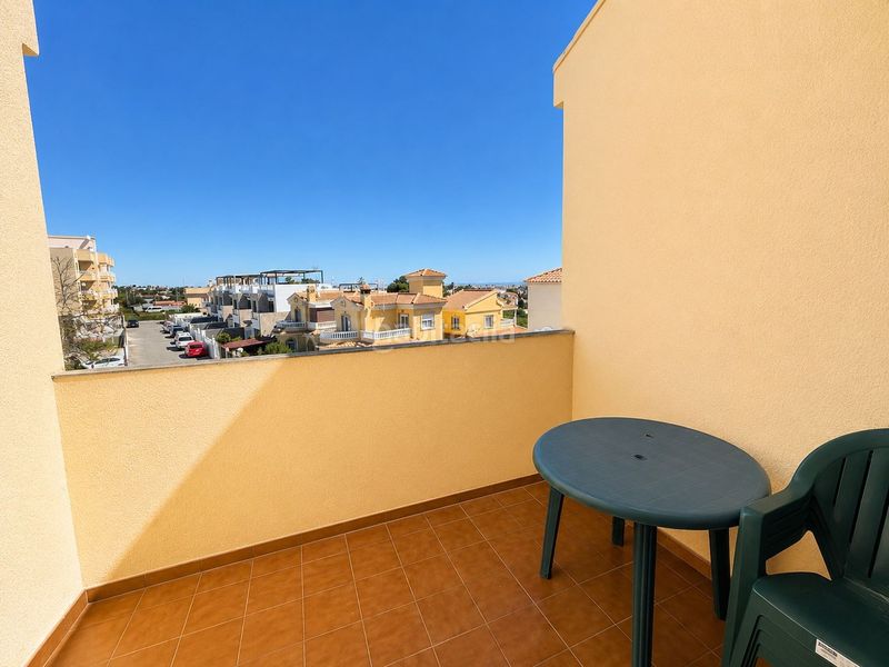 Foto f9b7ec48-a3eb-4efb-b2c4-ee04797275f7. Casa adossada a Lomas de Cabo Roig - Los Dolses Orihuela