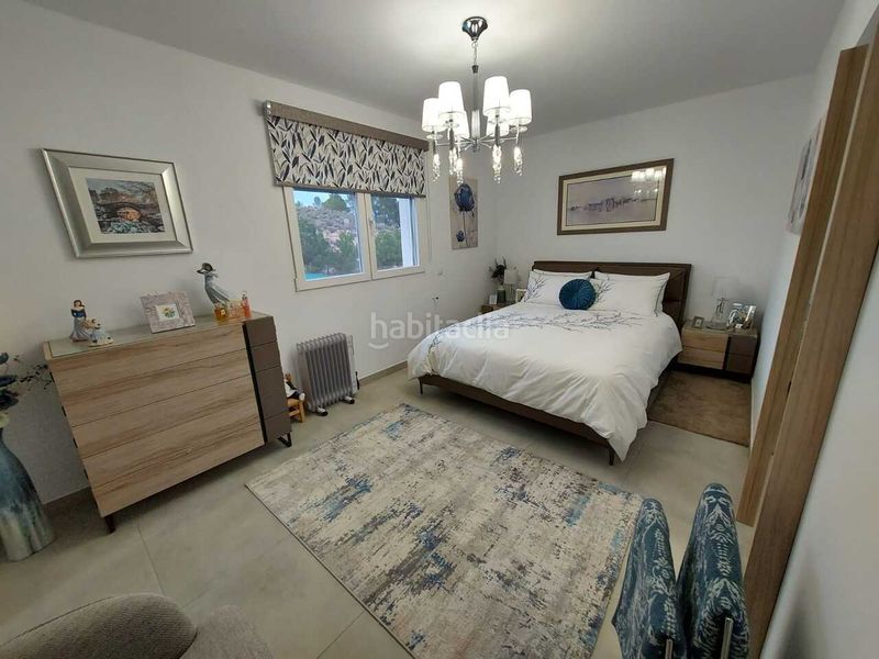 Foto b271e937-02df-4189-9099-35cb61572fd6. Casa a Calasparra