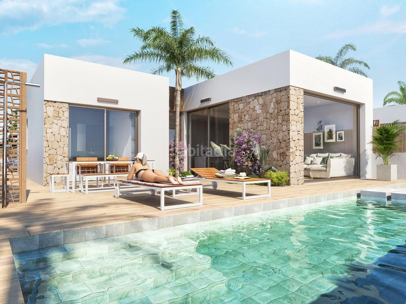 Foto a8e46956-b912-478c-8096-4c6fdaa7827a. Casa amb piscina a Centro Alcázares (Los)