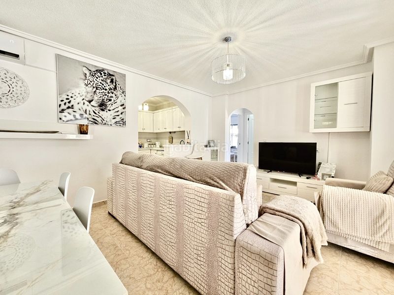 Foto 26db9ed0-5130-4d1f-9806-0cd4327170e6. Casa adossada a Punta Prima Orihuela