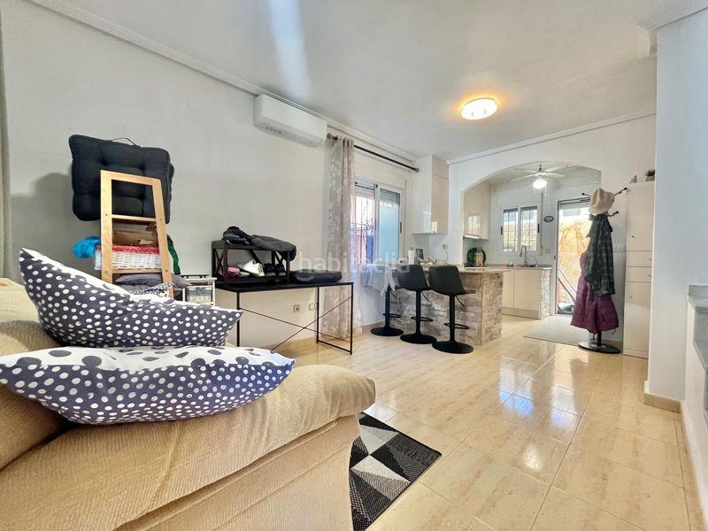 Foto ae1dcc04-8642-4d28-8414-88bbf5a91089. Casa a La Florida Orihuela