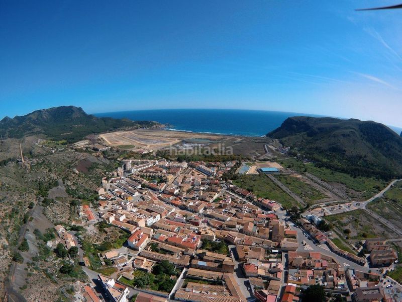 Foto cc85b57f-bbb4-4dd4-8e9a-468e1da3ef8d. Casa adossada a Portmán Unión (La)