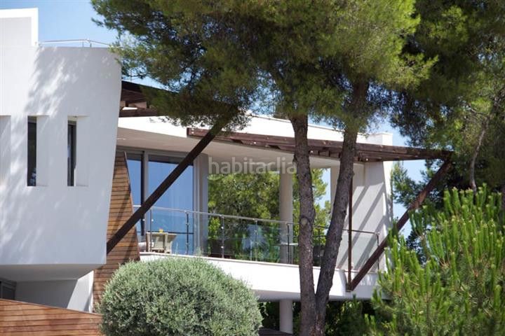 Foto dd95ae5b-3f9f-40b8-b148-7a9acb88b22b. Casa amb piscina a Casco Antiguo Marbella