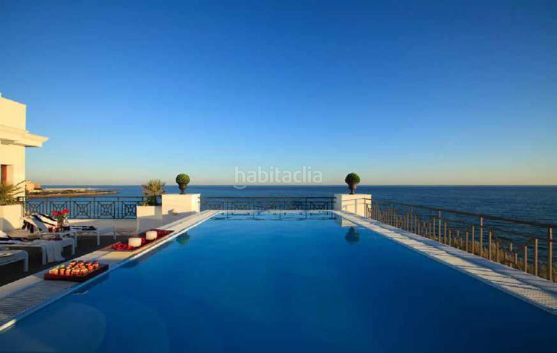Foto 1d70ed9a-6991-4582-927e-dd5dab5cb875. Apartament amb piscina a Casco Antiguo Marbella
