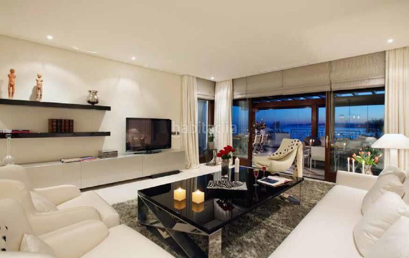 Foto d2161457-f3c7-4e6f-a8dd-a347e6cec4fc. Apartament amb piscina a Casco Antiguo Marbella