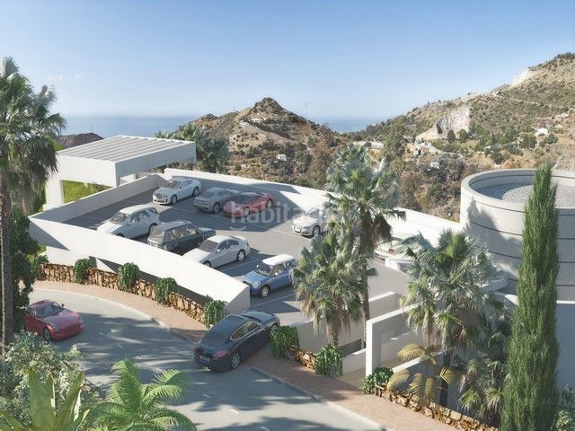 Foto bfdae5f7-4b98-48b0-9ff2-357642fbc834. Apartament amb aparcament a Ojén pueblo Ojén