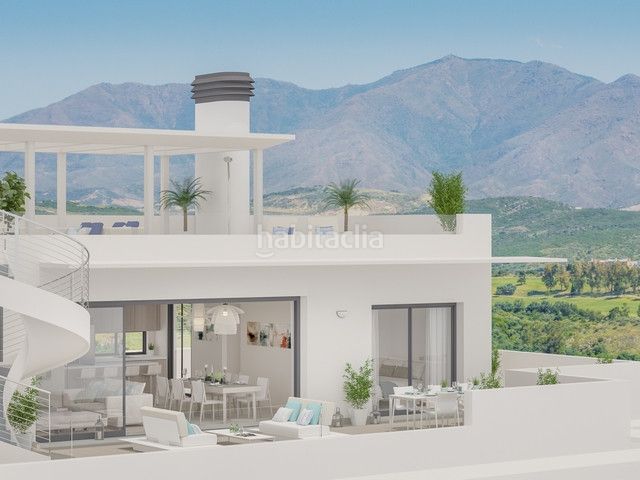 Foto e9094aba-9c57-444e-9370-3d0a9ae0a6a1. Casa en Centro Estepona