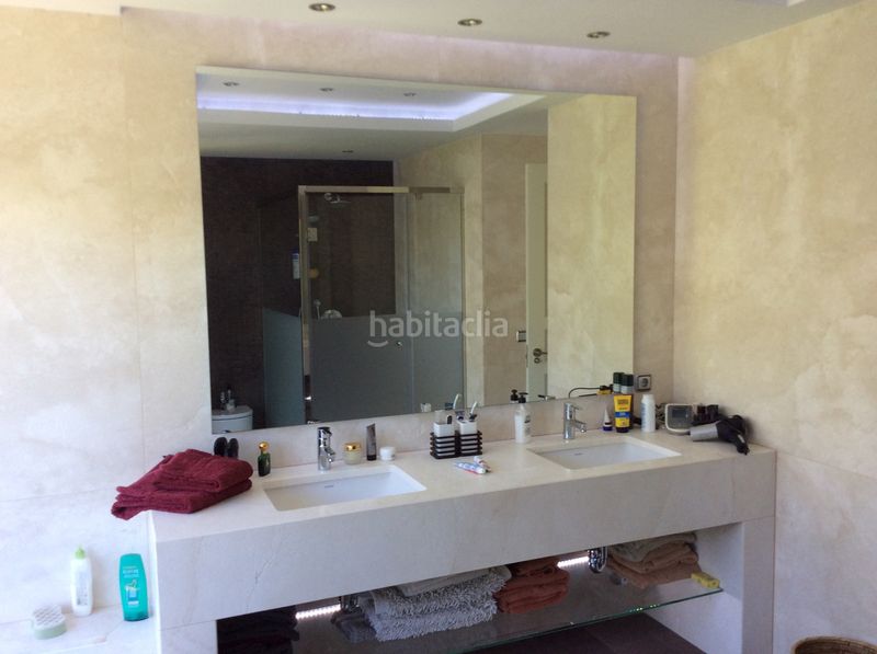 Foto 1c79890a-ebb2-4029-a27a-1b16f5c3b65c. Casa amb aparcament piscina a Guadalmina Baja Marbella