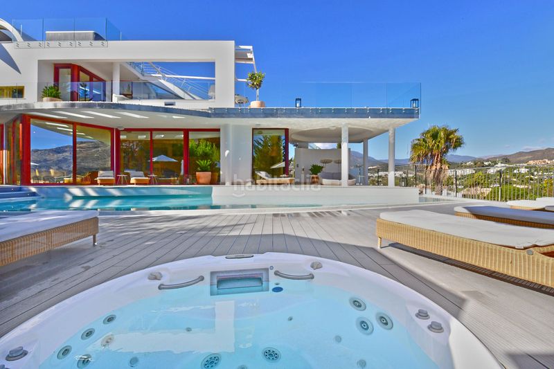 Foto 0f73e332-0865-4ada-877b-6a46f7017cf1. Casa a Las Brisas Marbella