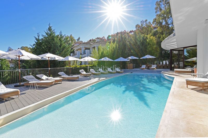 Foto c2c37d40-3045-417f-9f12-4f906db48663. Casa a Las Brisas Marbella