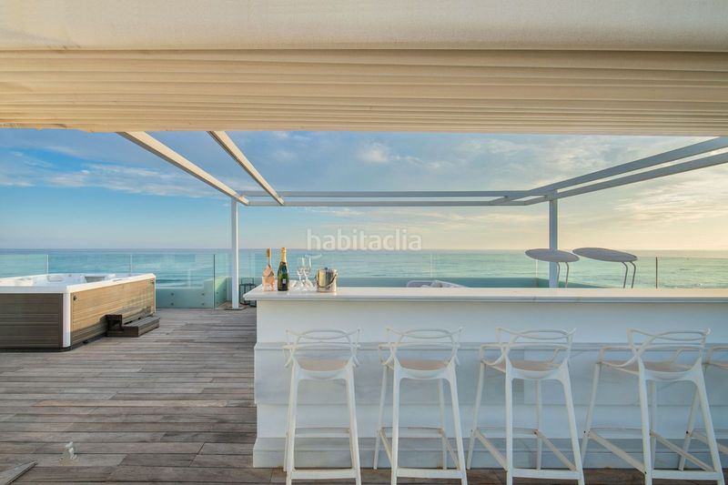 Foto fdb35861-e41f-42b5-ae35-fe35feea961e. Casa amb aparcament a Costabella Marbella