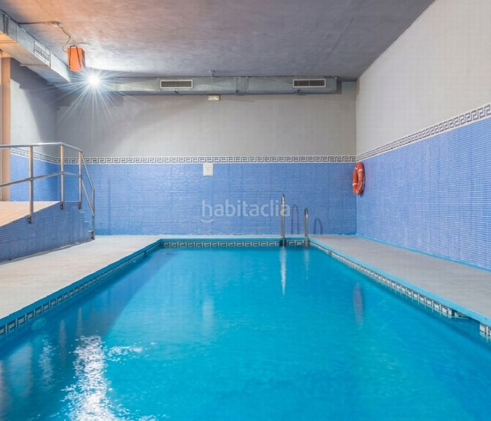 Foto f09c32bd-e495-4b6b-89cc-558eac274847. Apartament amb aparcament piscina a Centro Nerja