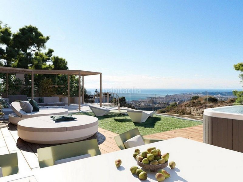 Foto 2b8a64e6-861b-4a20-894e-3eeac7459ff5. Casa amb aparcament piscina a Solymar Benalmádena