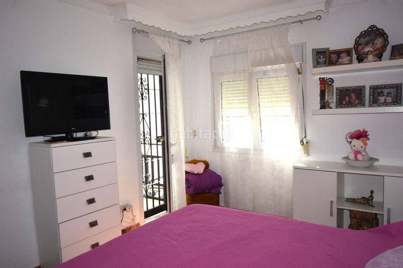 Foto 46dafcdf-15cd-4291-97bc-c36c5ba541be. Casa amb aparcament a La Carihuela - Los Nidos Torremolinos