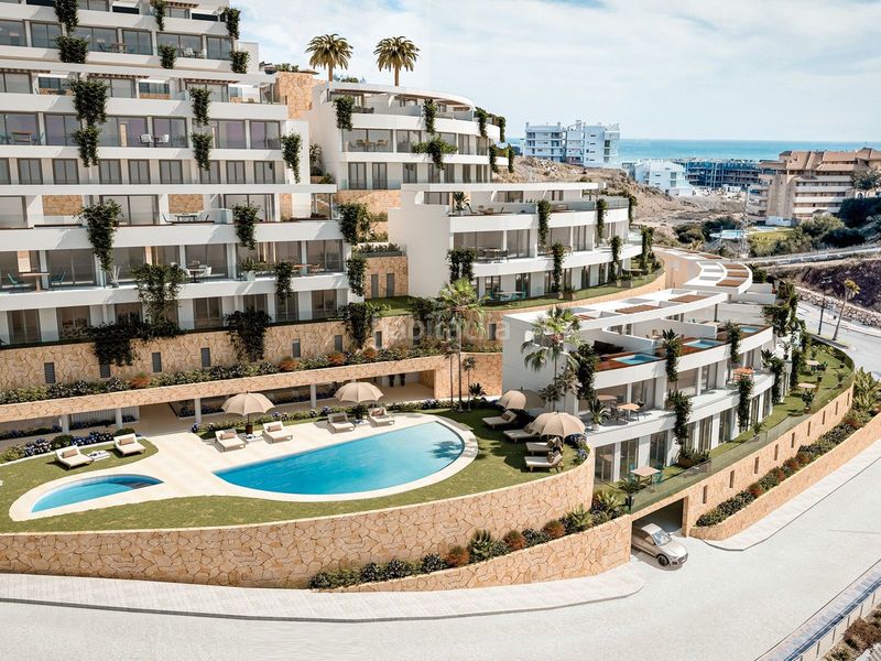 Foto db16d546-e04c-47b8-ba9d-1016642d8976. Casa adossada amb aparcament a Centro ciudad Fuengirola