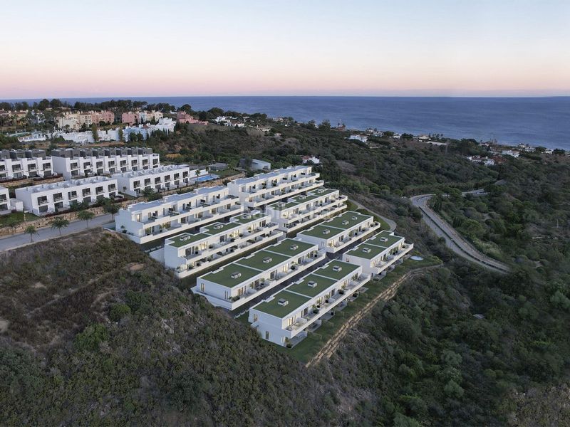 Foto 7a69e2f6-ae35-4bba-9cf8-90e799ae7f01. Apartament amb aparcament piscina a Manilva pueblo Manilva