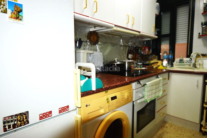 Foto c62a34d9-54cc-4073-83b8-c053e185ec7b. Apartament amb aparcament piscina a Alcorrín Manilva