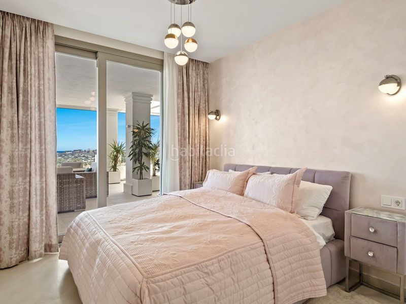 Foto cc2adfeb-1973-41e6-817f-1f64b7dfa619. Apartament a Aloha Marbella