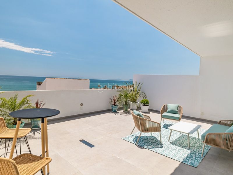 Foto 2ee54fb4-1481-49ad-b437-94b7d942412c. Apartament amb piscina a Centro Estepona
