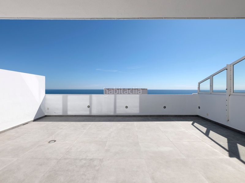 Foto c7fded24-6e75-4235-a9b8-934b03b07e50. Apartament amb piscina a Centro Estepona