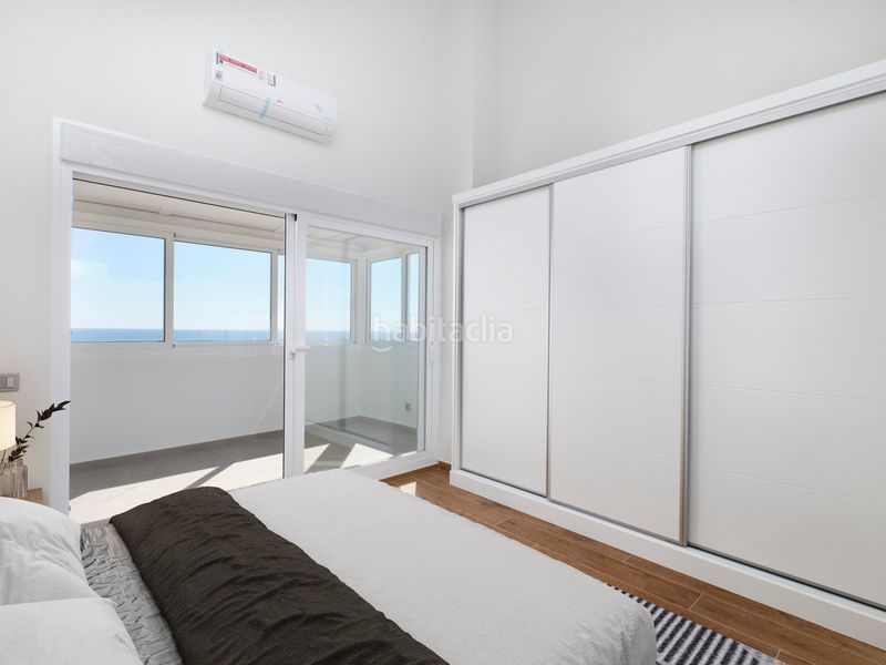 Foto cf3cc358-547a-4a1a-82f8-c7da0a57fc4f. Apartament amb piscina a Centro Estepona