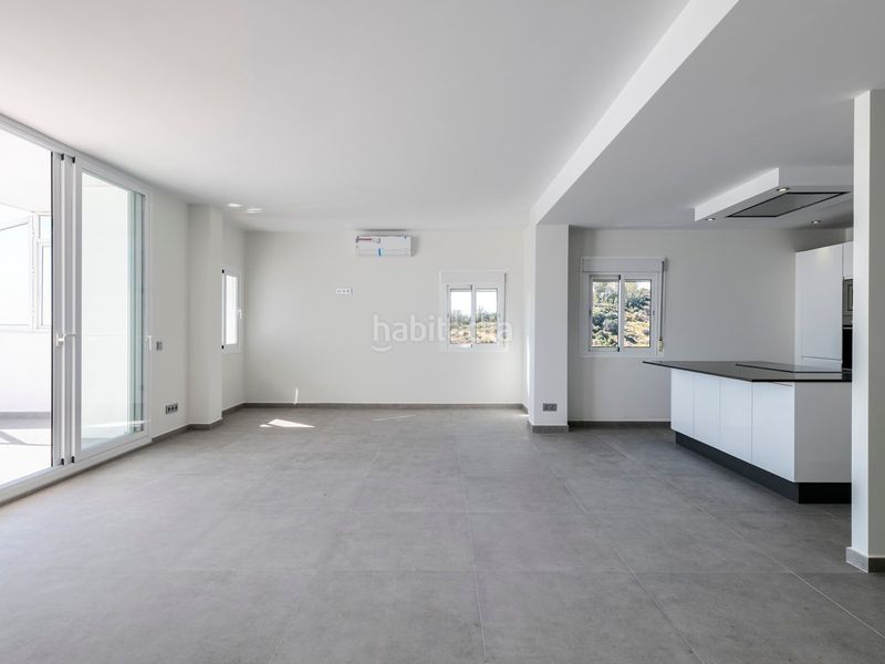 Foto e408cfcb-6d66-4d62-88c6-6225337b404e. Apartament amb piscina a Centro Estepona