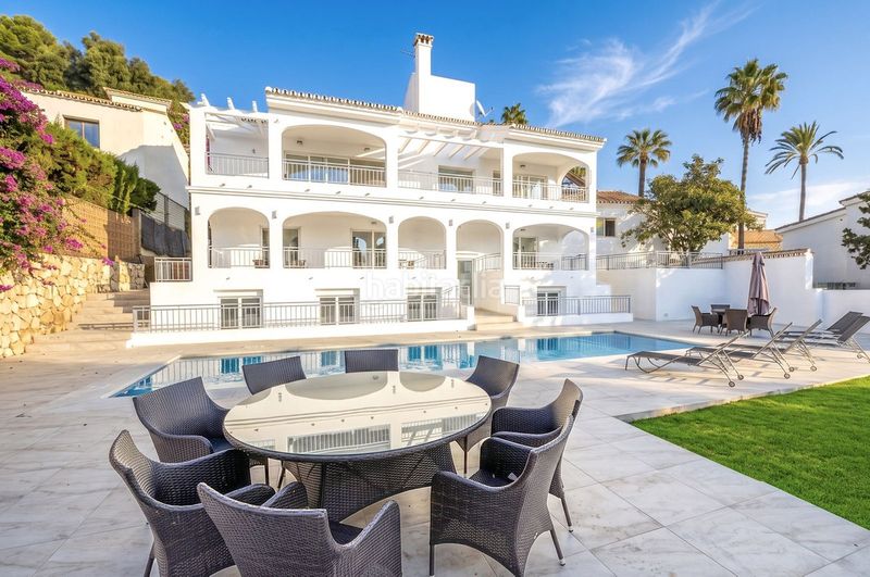 Foto 594b7790-26d0-452a-93dc-36671ce60056. Casa amb piscina a Torremuelle Benalmádena