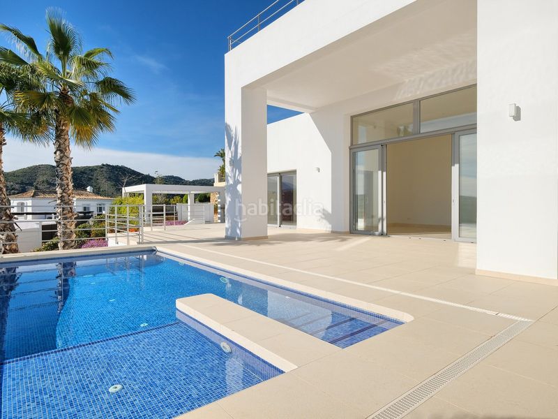 Foto 115efb86-44a5-4b8a-bfb2-705620749d50. Casa amb piscina a los arqueros - puerto del almendro Benahavís