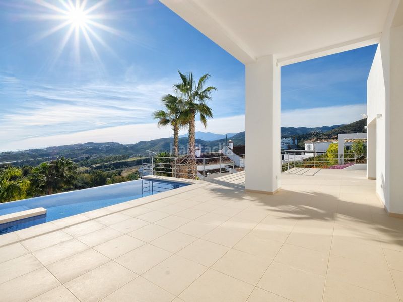 Foto ec7f02ee-b952-4264-b40a-bfeb5c858f8b. Casa amb piscina a los arqueros - puerto del almendro Benahavís