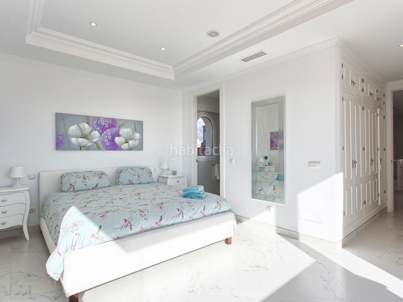 Foto 0adcaf6e-e0eb-4002-8a60-f9863ef1d1b8. Casa amb piscina a Los Flamingos Benahavís