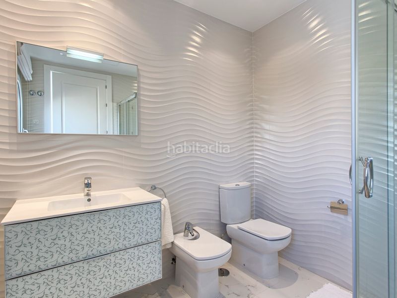 Foto 0cd030b7-bd14-47c9-a2b6-7e2de6259cec. Casa amb piscina a Los Flamingos Benahavís