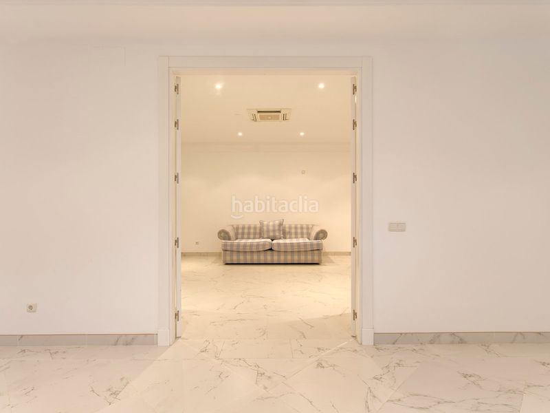 Foto 51194081-e36f-4d8e-9dd1-74bc3751ef3d. Casa amb piscina a Los Flamingos Benahavís