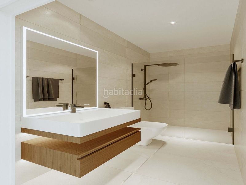 Foto b2670e1d-2611-4c47-99e6-e7d217fb741b. Casa amb aparcament piscina a Centro ciudad Fuengirola