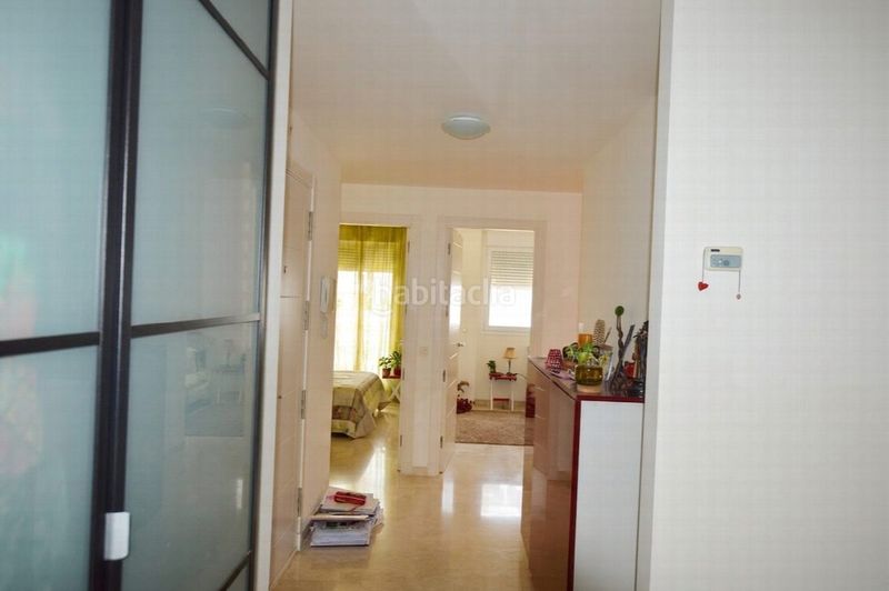 Foto 413241d7-a1cc-4352-a9bc-6fb635eba381. Apartament amb aparcament a Centro Estepona