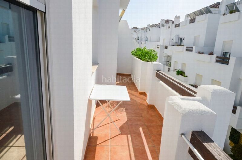 Foto 8b86fef4-7e8d-46a5-8e50-cf0d99039728. Apartament amb aparcament a Centro Estepona