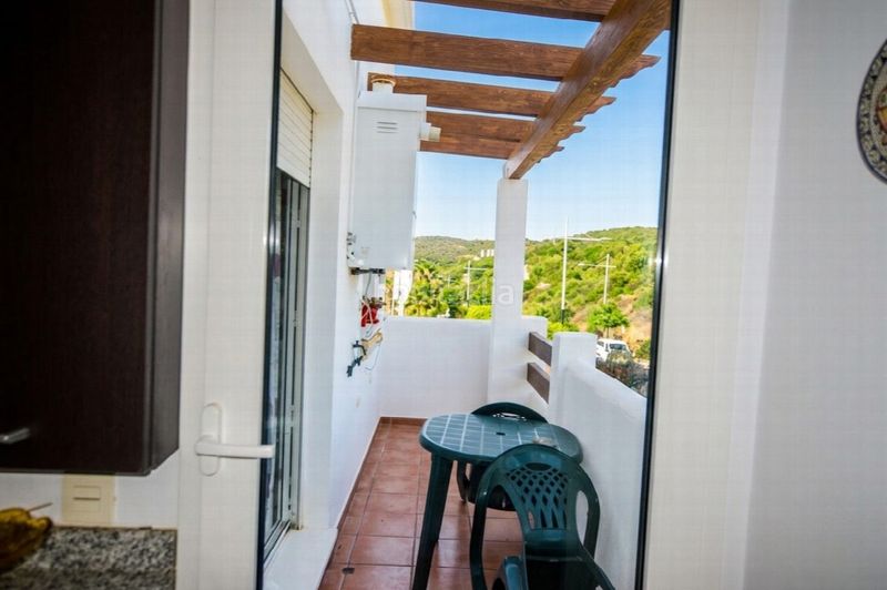Foto d4f655d6-2f92-4b9d-b905-bf77228cda11. Apartament amb aparcament a Centro Estepona