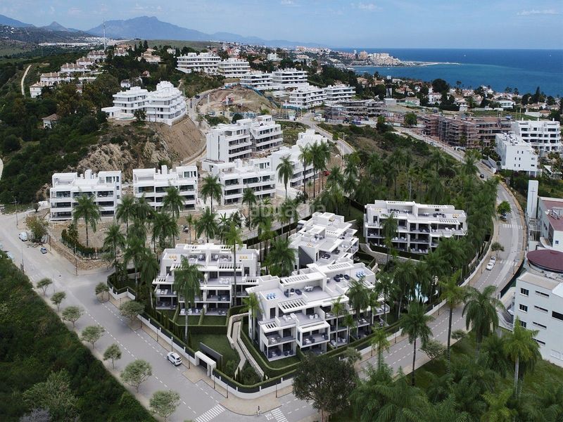 Foto 93a110f7-65b6-4a80-a393-e5bb7433cd54. Apartament amb aparcament piscina a Parque Central Estepona