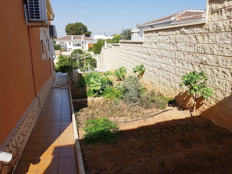 Foto 8d6a8ab4-fc5d-46f8-bff1-23a705122fa8. Casa a El Molino Torrevieja