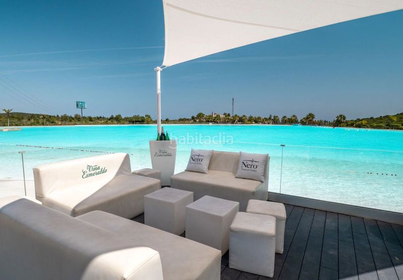 Foto 93761066-75b3-4032-903c-2bfe235f9a9c. Apartament amb aparcament piscina a Manilva pueblo Manilva