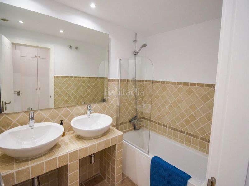 Foto 62906400-3c4a-45e3-b952-d3447b728bd0. Apartament a Centro Estepona