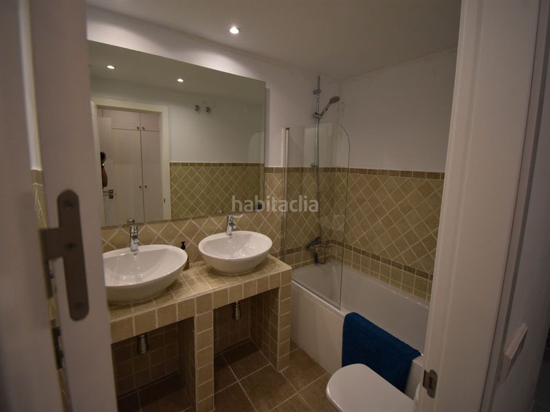 Foto 6062fb72-c33a-4ae6-af91-e24e2c793878. Apartament amb aparcament piscina a Parque Central Estepona
