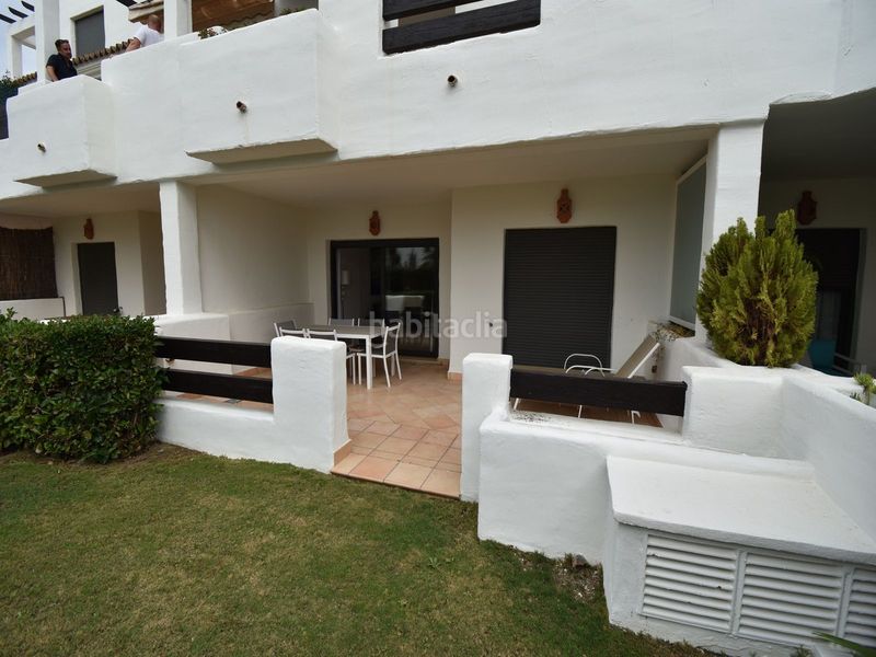 Foto 6656e950-350b-428b-803a-f39ff4d147b6. Apartament amb aparcament piscina a Parque Central Estepona