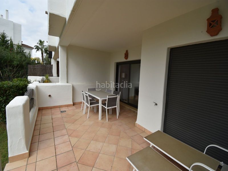 Foto 9cb9ef8b-76a6-4781-b996-d6eaa9448de3. Apartament amb aparcament piscina a Parque Central Estepona