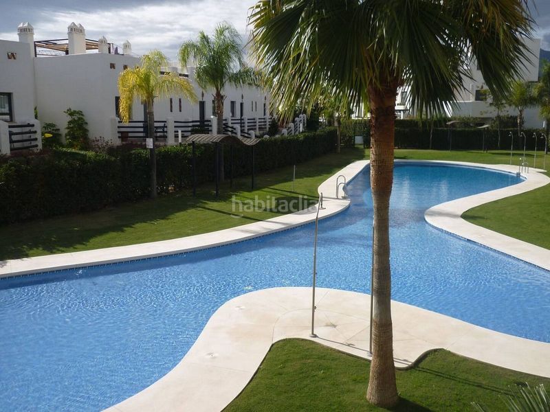 Foto b03244bd-ed13-4b5c-b6c7-74bfdc9f4662. Apartament amb aparcament piscina a Parque Central Estepona