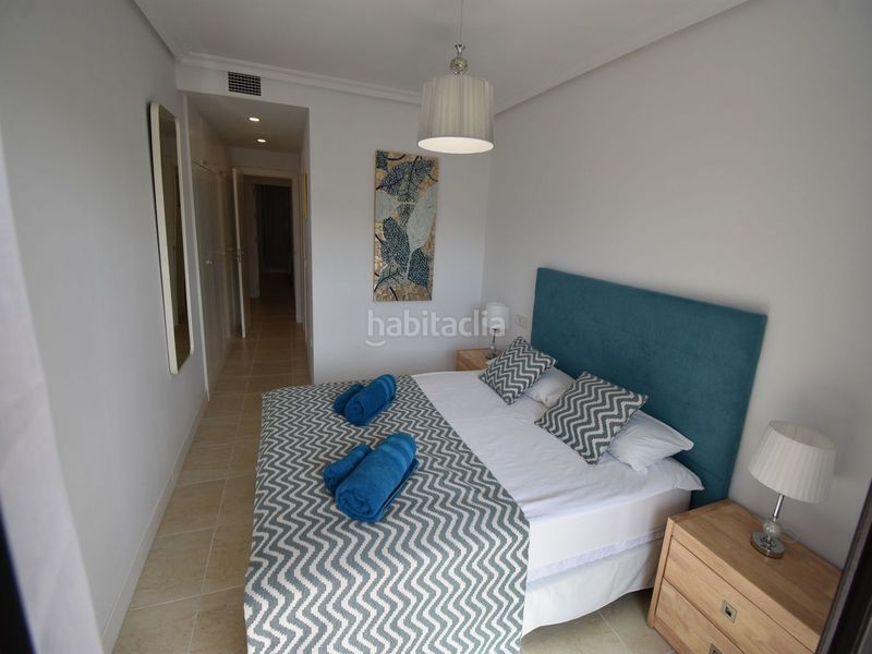 Foto e5f8d643-6951-47b9-853b-47c2f0271e31. Apartament amb aparcament piscina a Parque Central Estepona